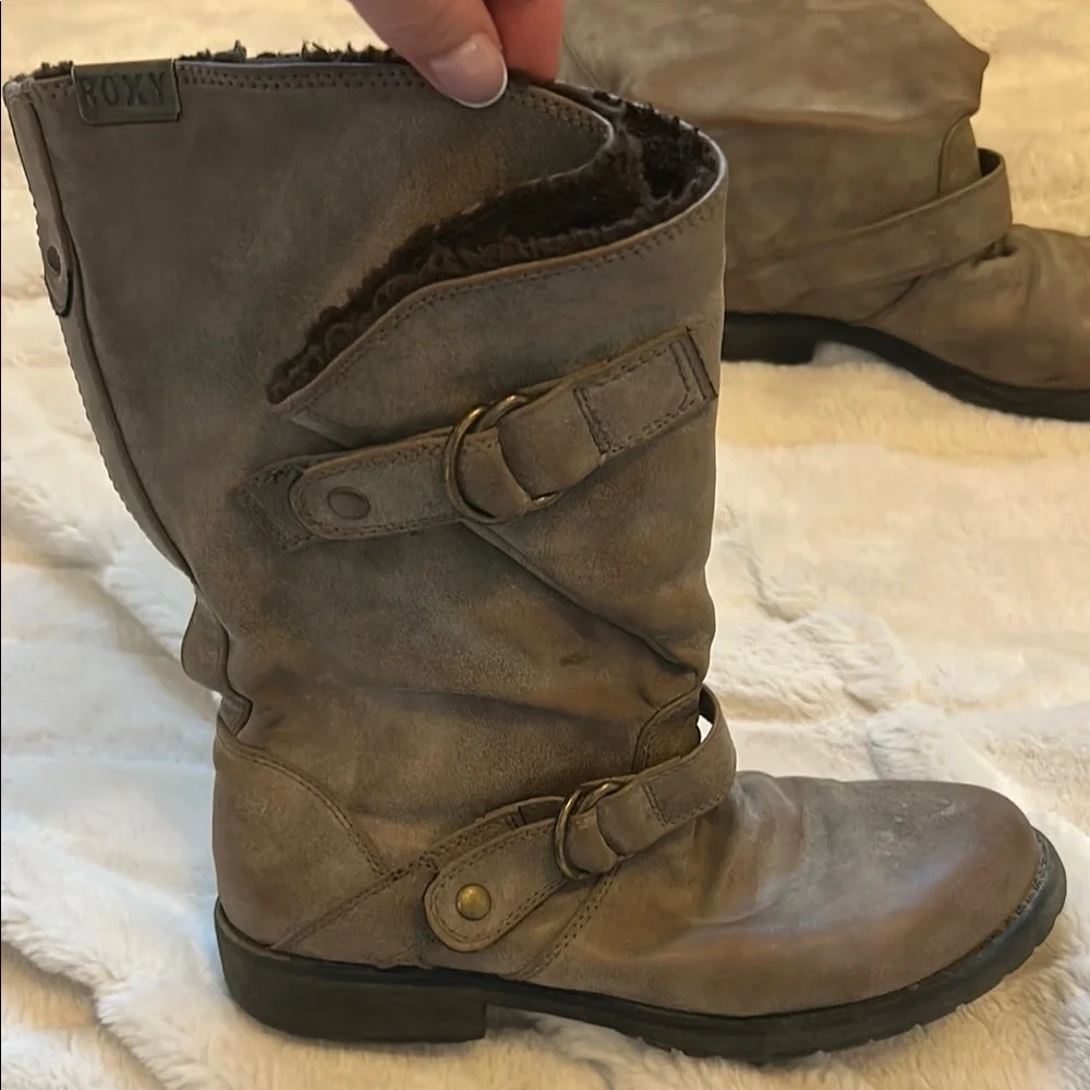 Brown Roxy Boots - Picture 2 of 10